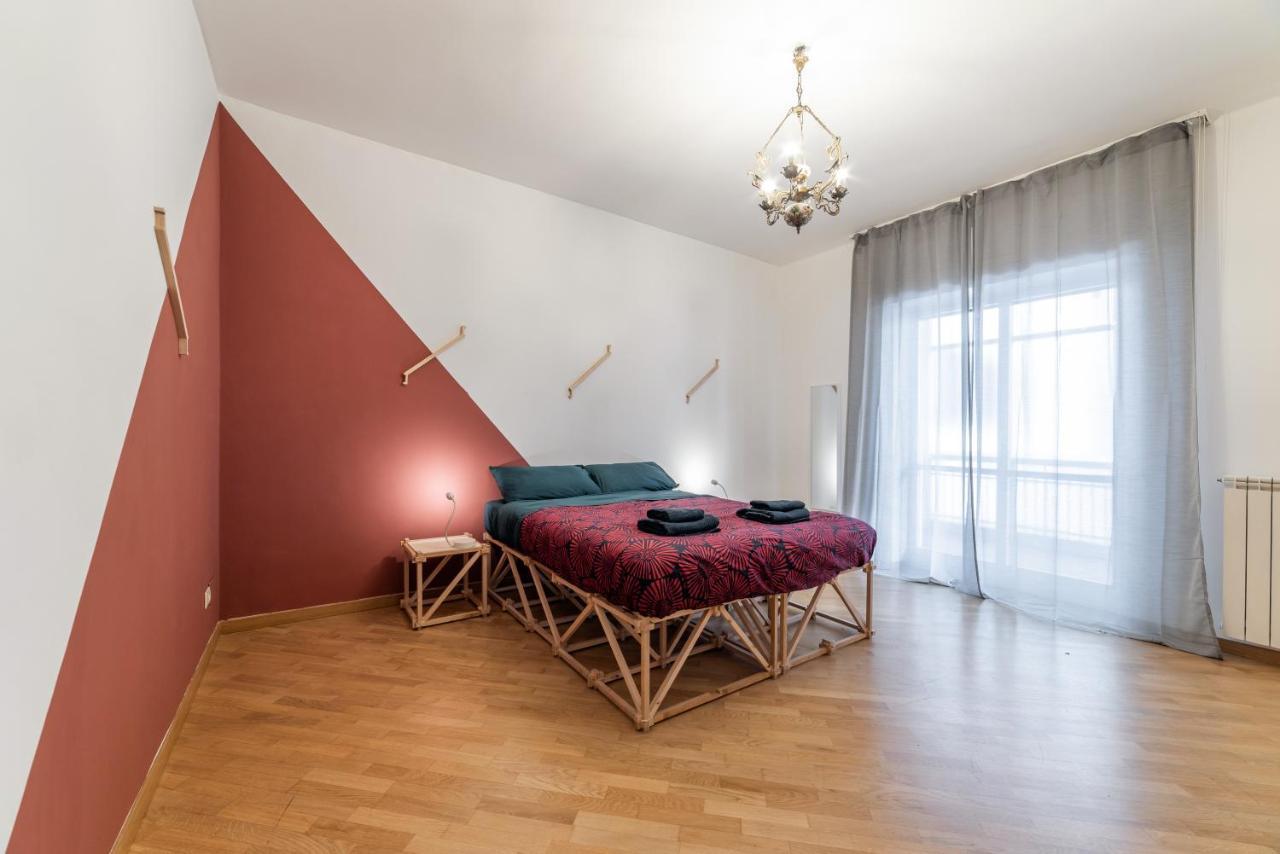 Camera Tripla con Bagno in Comune